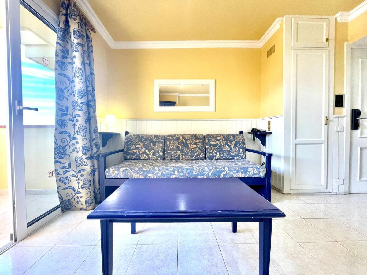 Appartamento With Spectacular Views, Atlantic Ocean, Pool Y Free Wifi In All Common Areas